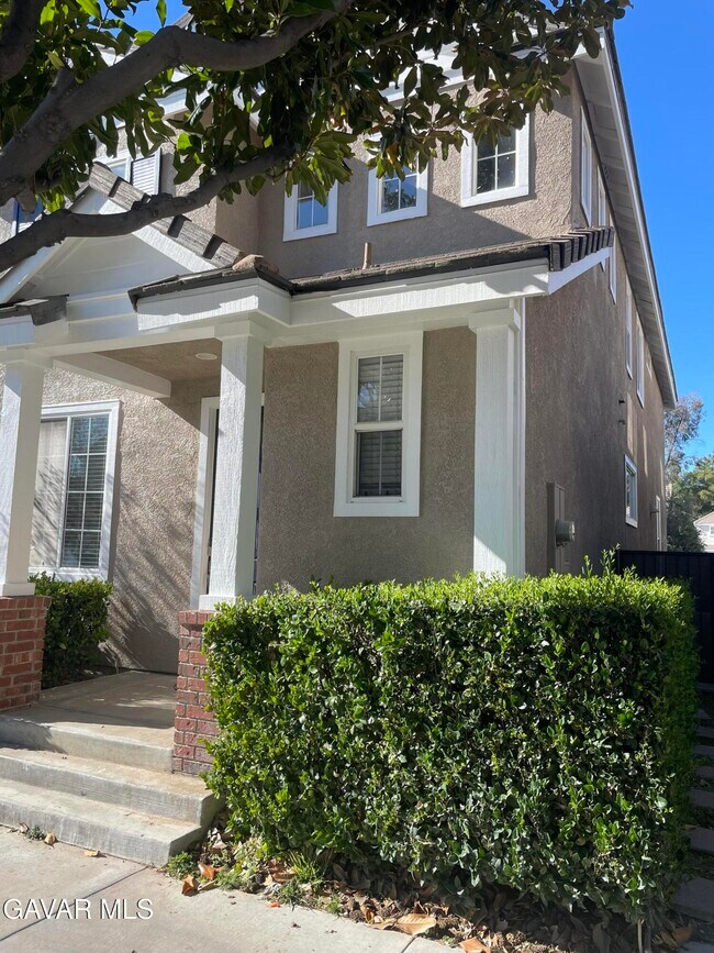 Foto del edificio - 23339 Clearwater Ln
