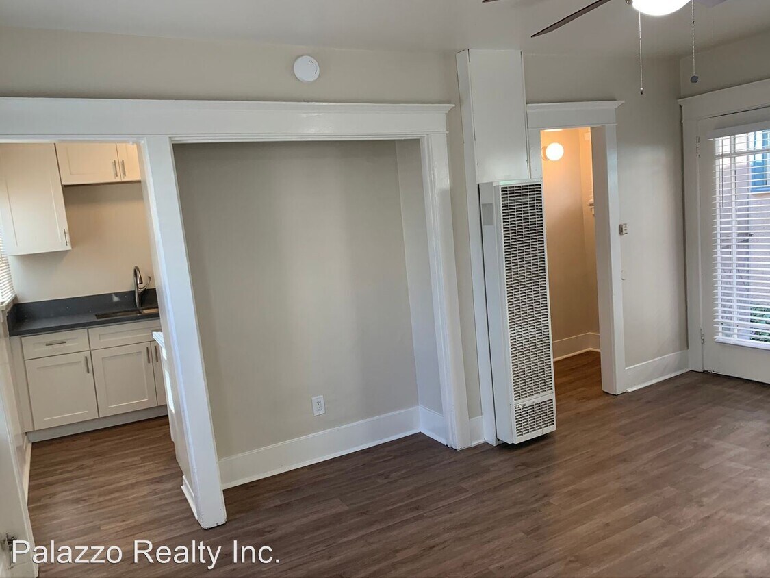 Foto principal - 1728-1730 E 7th St