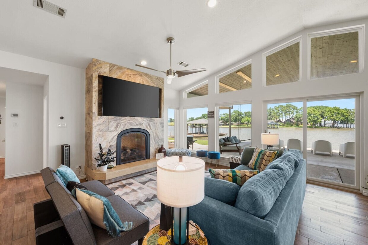 Foto principal - 1012 Chestnut Dr