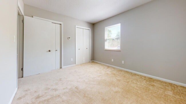 Building Photo - Evergreen Terrace
