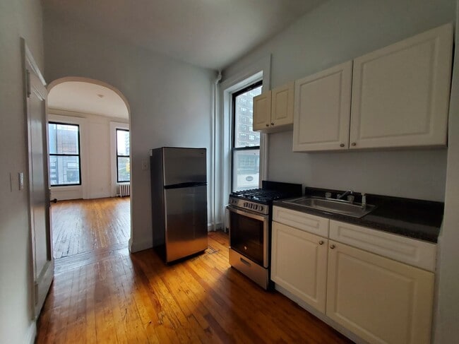 Foto del edificio - 171 E 88th St