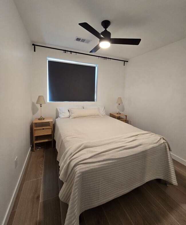 Foto del edificio - 1bd/1ba near Laguna Lake