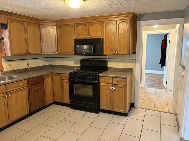 Foto del edificio - 610 Killingly St