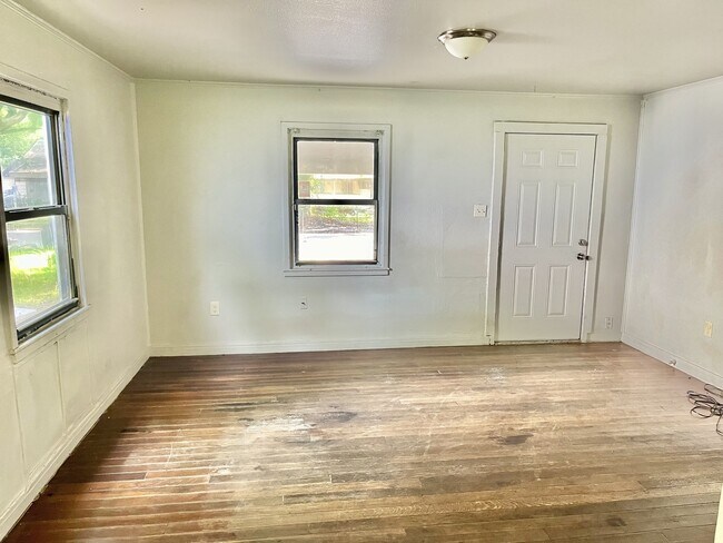 Foto del edificio - 3216 Brady St