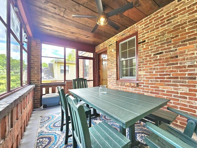 Foto del edificio - 3410 15th St N