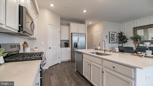 Foto del edificio - 1063 Meadowlark Dr