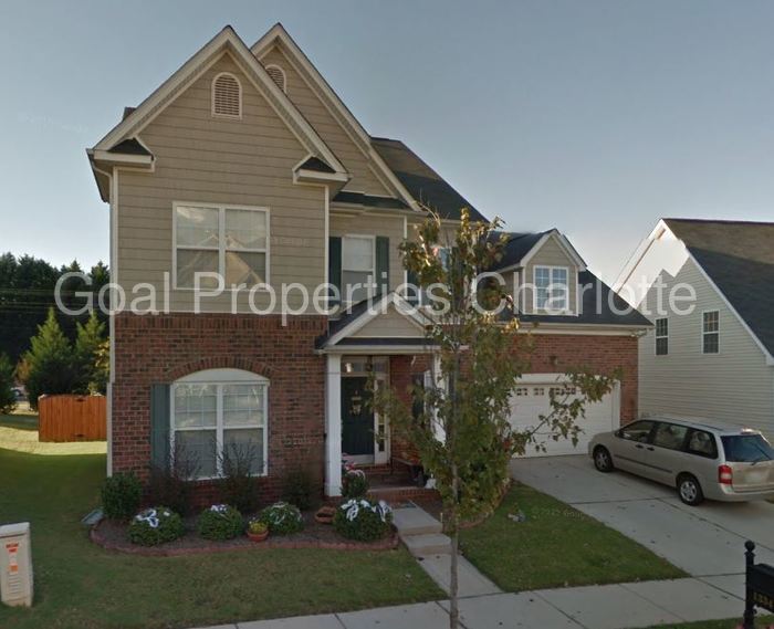Primary Photo - 13341 Meadowmere Rd