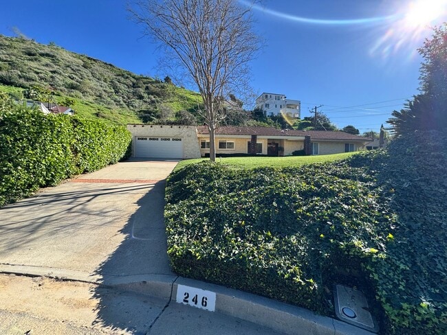 Building Photo - Grandridge