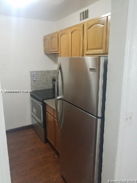 Foto del edificio - 2520 NW 39th Way