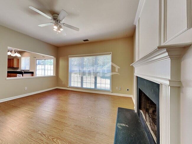Foto del edificio - 7701 Dunoon Lane