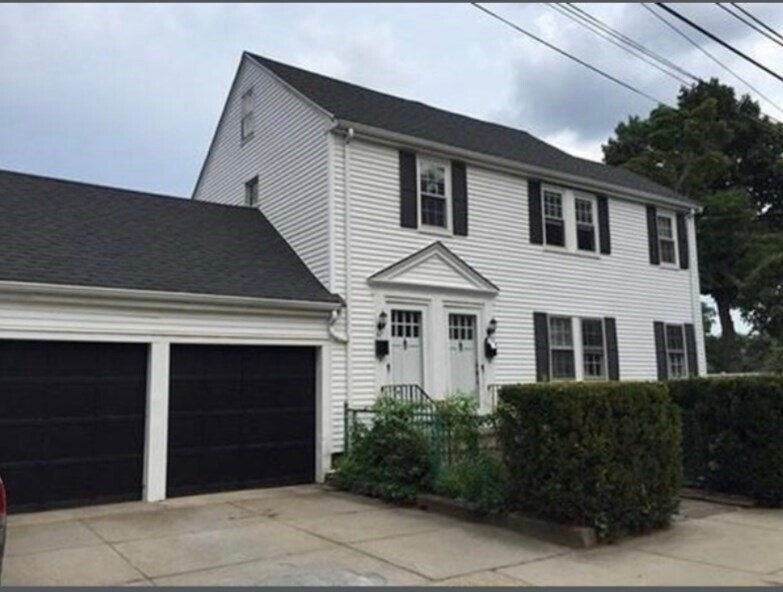 Primary Photo - 55 Pond St