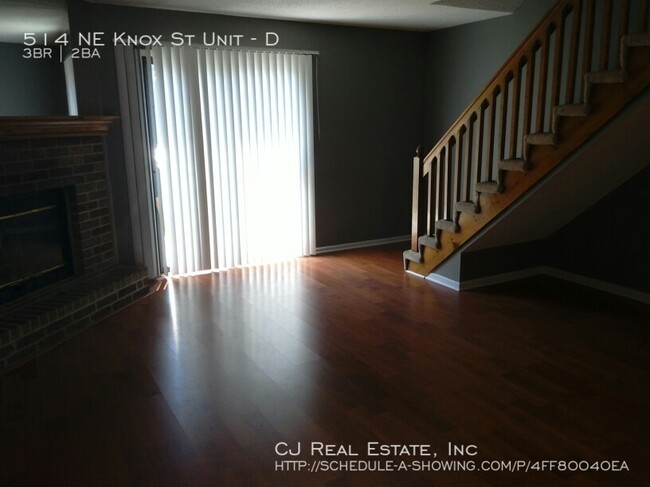 Foto del edificio - 514 NE Knox St