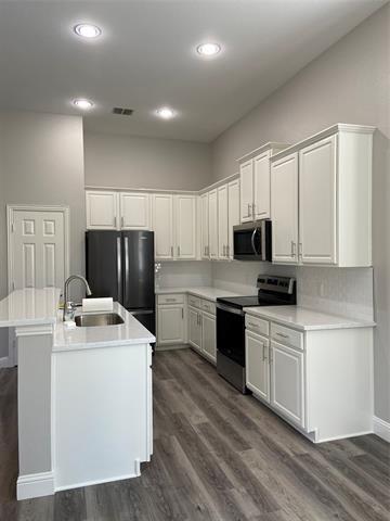Building Photo - 723 Scenic Ranch Cir