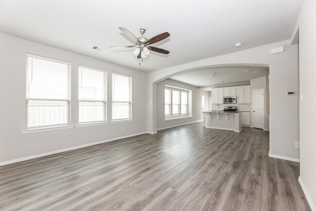 Building Photo - 15211 Stuart Bat Cave Ln