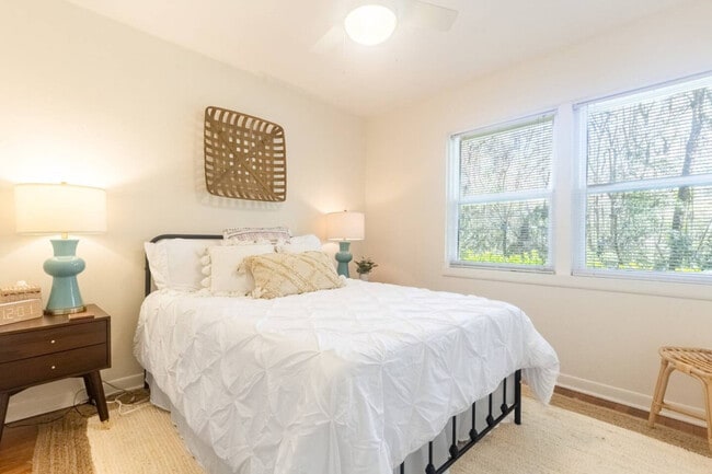 Foto del edificio - 318 SW 27th St