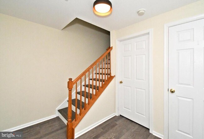 Foto del edificio - 1031 Balley Dr