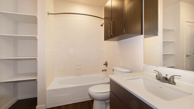 Baño - Radius Uptown