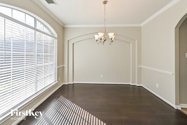 Foto del edificio - 7206 Emerald Run Ln
