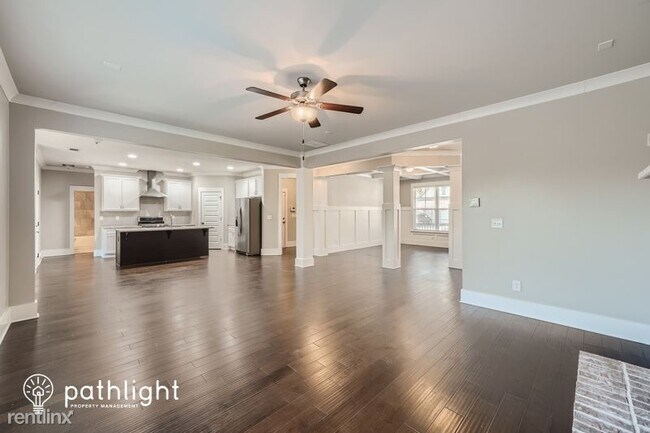 Foto del edificio - 5 br, 3 bath House - 234 Silvertop Drive UNIT