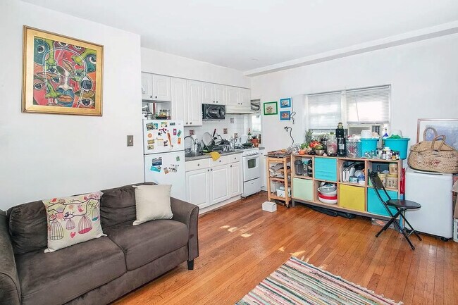 Foto del edificio - 231 W 256th St