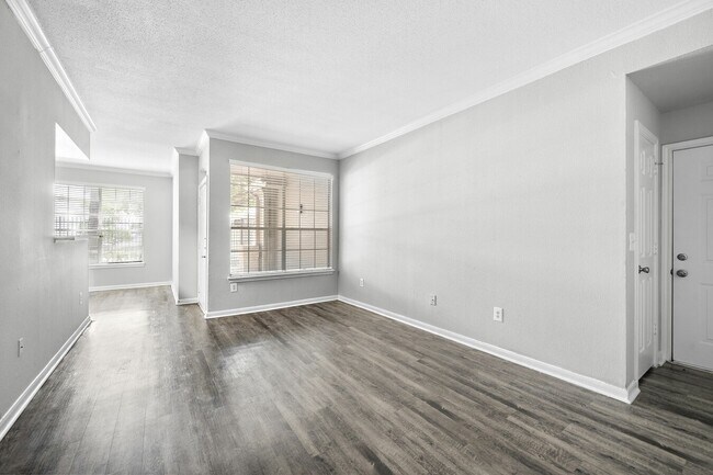 Foto del edificio - Modern, Pet-Friendly, and Priced Right!