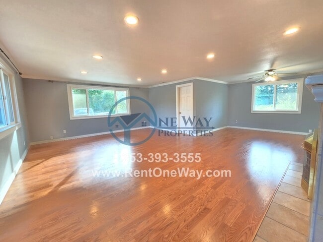 Foto del edificio - 25502 Mountain Hwy E