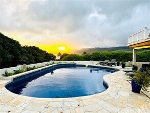 Building Photo - 170 Poipu Dr
