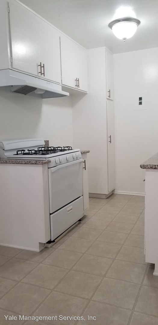 Foto del edificio - 3399 Bennett Dr