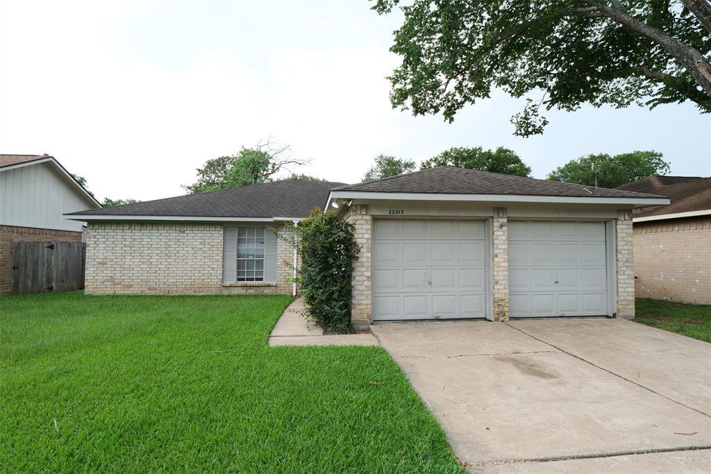 Foto principal - 22015 Kenlake Dr