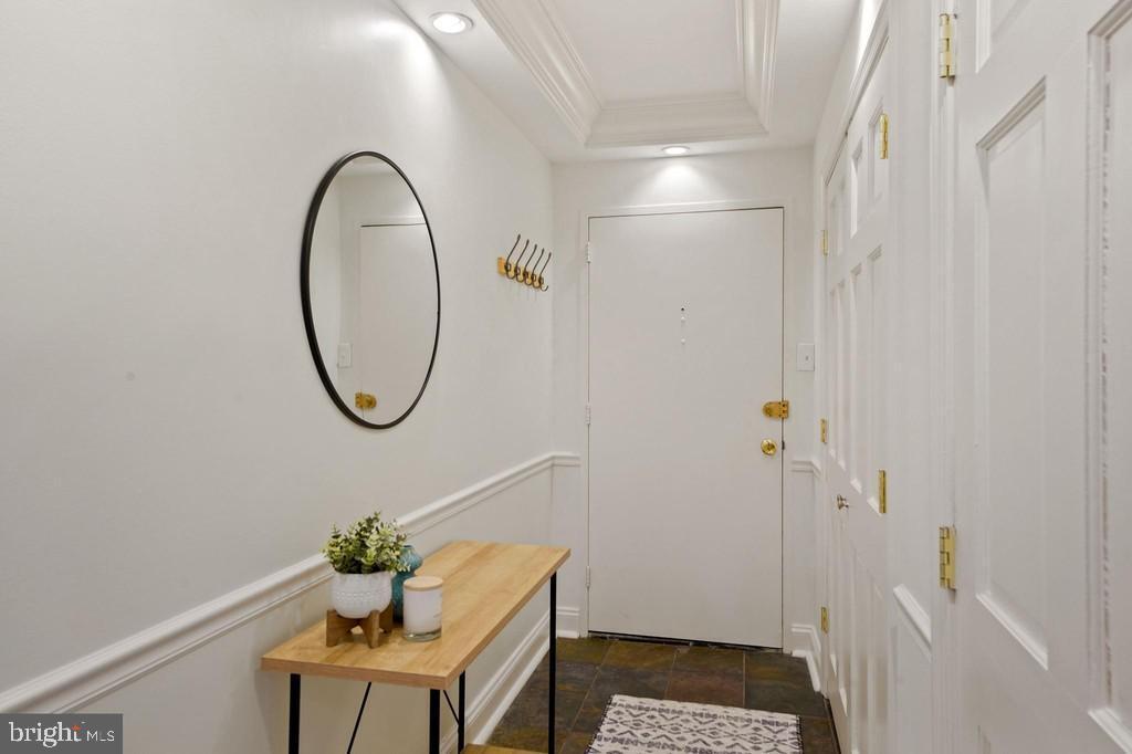 Foto principal - 8315 N Brook Ln