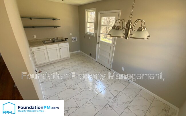 Foto del edificio - 415 Carbon Cove