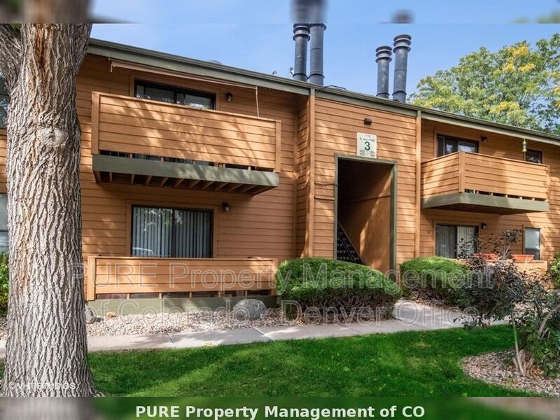 Photo - 3275 S Ammons St