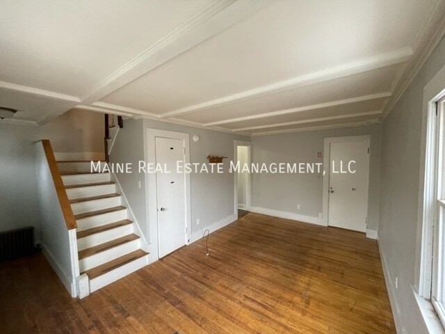Building Photo - 302 Turner St