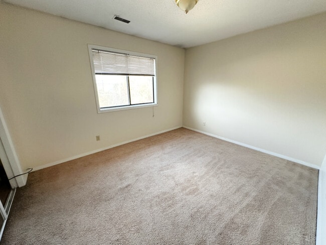 Foto del edificio - 1340 Brook St