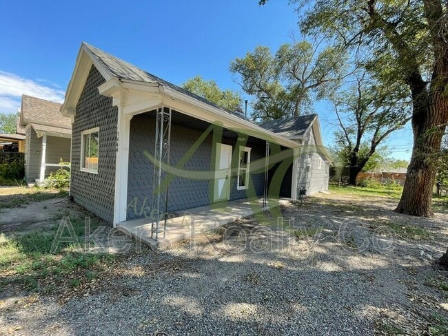 Building Photo - 1444 Cypress St