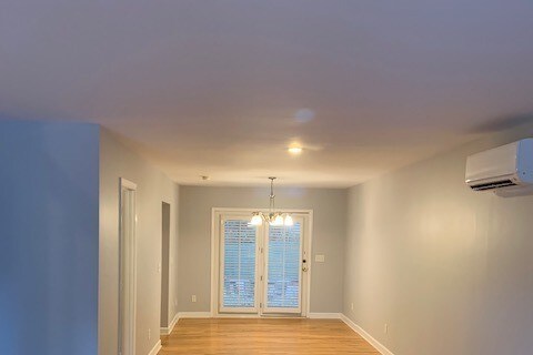 Foto del edificio - 5 1/2 Bennett St
