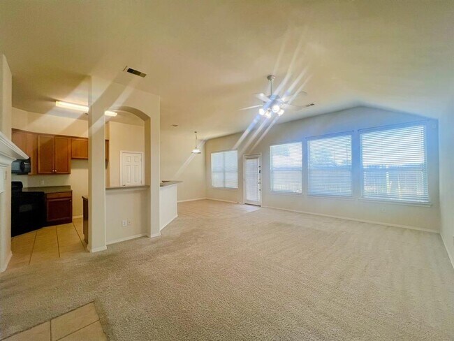 Building Photo - 6015 Ida Rose Ct