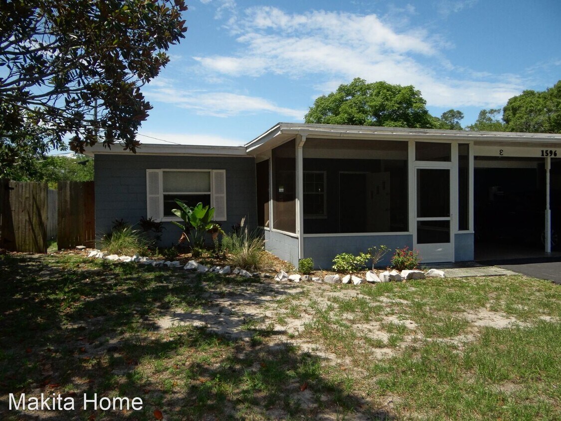 Primary Photo - 2 br, 1.5 bath House - 1596 Adele Place Un...