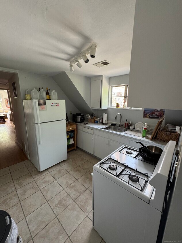 Foto principal - 789 Orange St