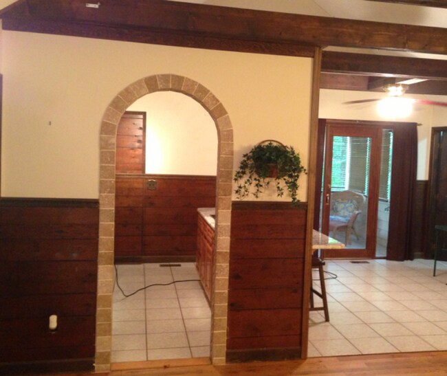 Foto del edificio - 125 Heatherwood Ln