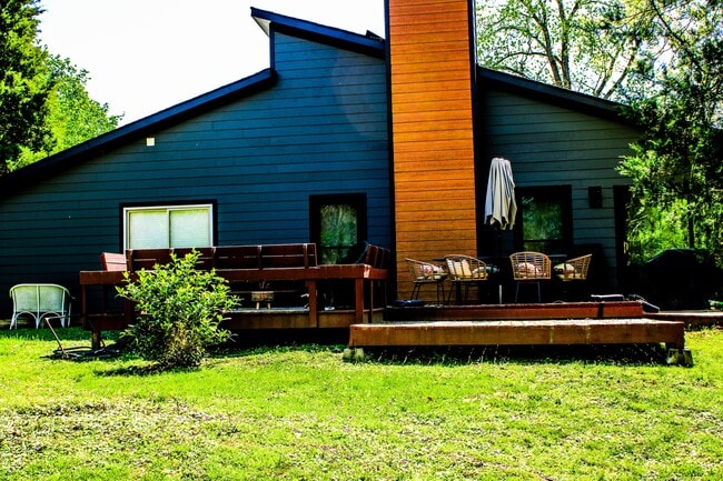 Foto del edificio - 11011 Vista Haven Dr