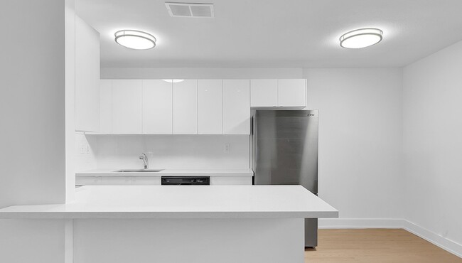 Woolwich Kitchen & Dining Space - Sold - 671 Woolwich