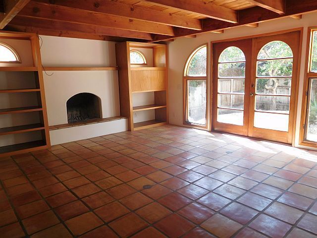 Building Photo - SPACIOUS, 3BD/3BA HOME WEST of 101: STEPS ...