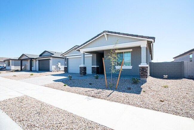 Building Photo - Laveen Home Up For RENT! 4BD 2.5 BA