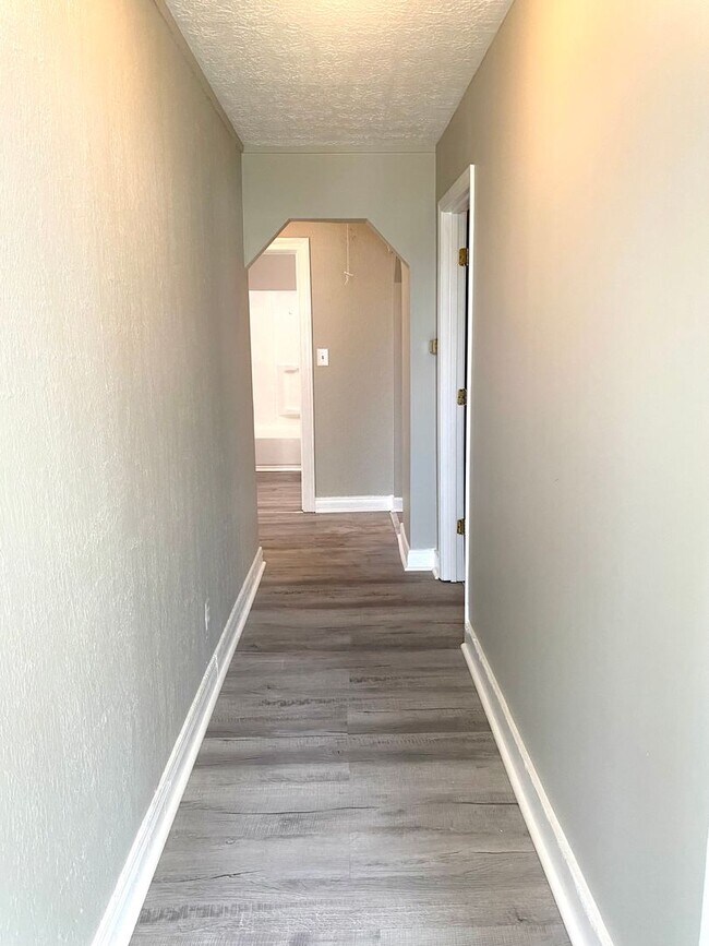 Foto del edificio - 3 Bedroom home in the Chickasaw Neighborhood