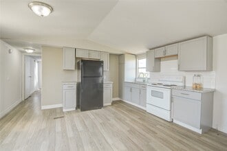 Building Photo - 614 Rd 5707