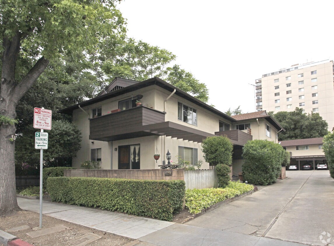 Foto del edificio - 129-139 Hawthorne Ave