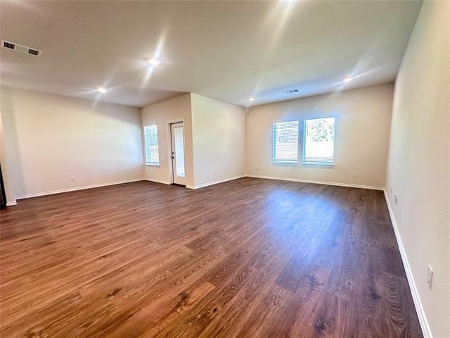 Building Photo - 728 Pineywood Trl