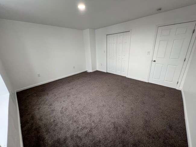 Building Photo - 1720 N 6th St