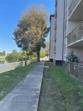 Building Photo - 15231 SW 80th St